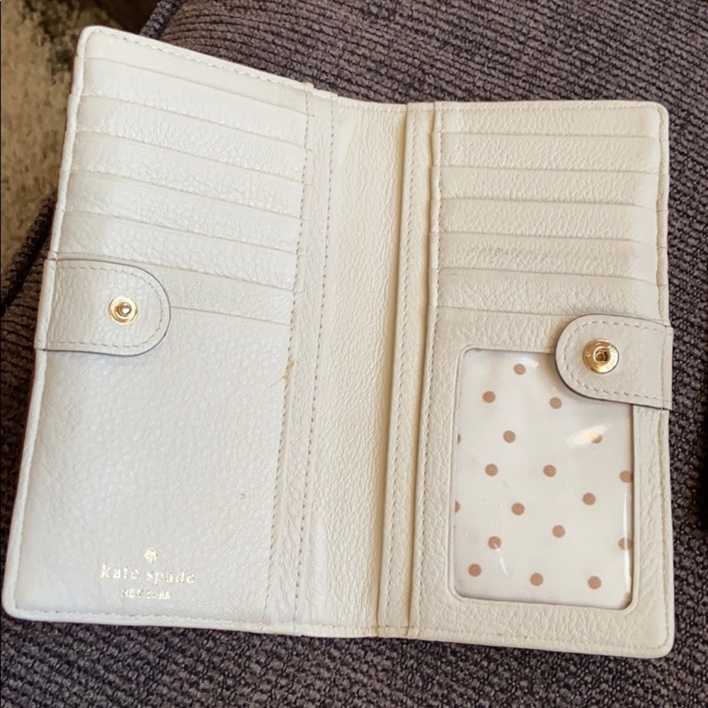 Kate Spade Wallet - Picture 2 of 3